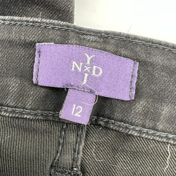 NYDJ Women's Black Sylvia Relaxed Fit Stretch Boyfriend Jeans 12 cuffed - Picture 3 of 5